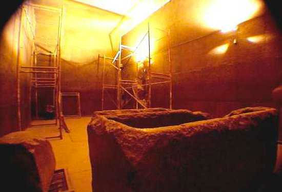 Cách trang trí trong kim tự tháp