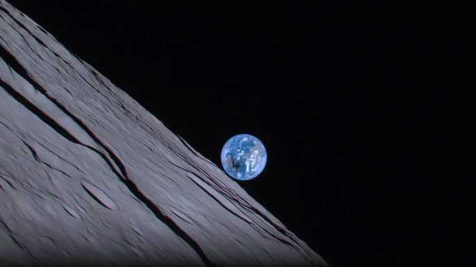 Bức ảnh đặc biệt từ tàu vũ trụ kém may mắn