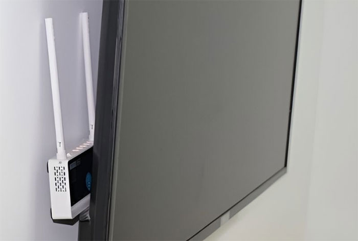 Bộ phát Wifi không nên đặt gần những thiết bị điện tử khác như tivi, máy tính...