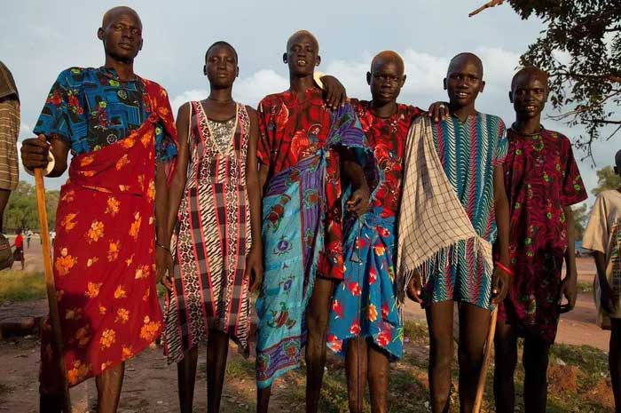 bo-toc-dinka-1 Người Dinka, còn được gọi là Jieng