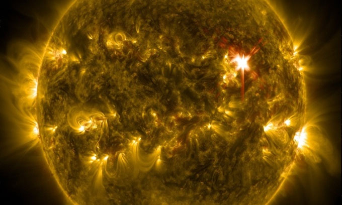 ngoi-sao-uy-scuti Mô phỏng ngôi sao UY Scuti.
