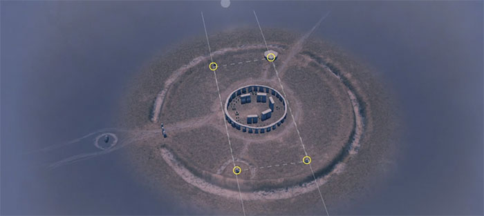 stonehenge-4 Bốn Tảng đá Trạm được định vị trong một hình chữ nhật