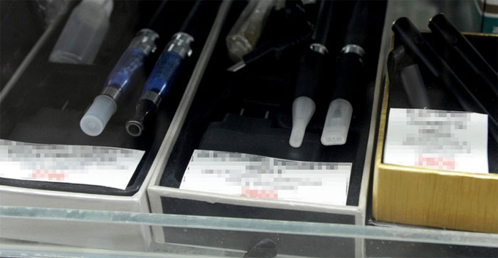Thuốc lá điện tử không phải là sản phẩm sẽ giúp bạn cai được thuốc lá. Thuốc lá điện tử không phải là sản phẩm sẽ giúp bạn cai được thuốc lá.