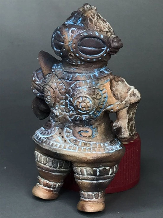 dogu-4 Rất hiếm khi tìm thấy một dogū nguyên vẹn.