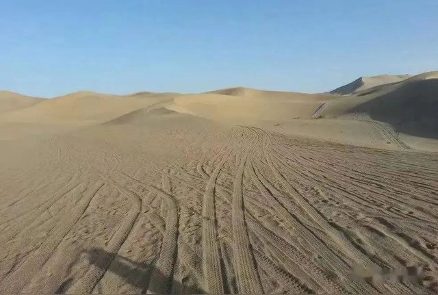 Trên thực tế, độ sâu của sa mạc còn phụ thuộc vào nhiều yếu tố
