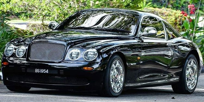 Xe Bentley Buccaneer