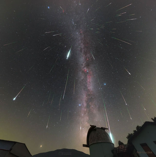 Mưa sao băng Perseids